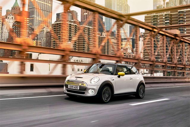 MINI Electric - w miecie