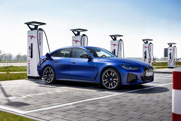 BMW i4 M50 - adowanie