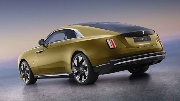 Rolls-Royce Spectre - z tyu
